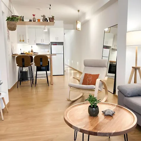 Comfy 2 Bdr Apt In Petralona - Next To Metro Athens Exterior photo