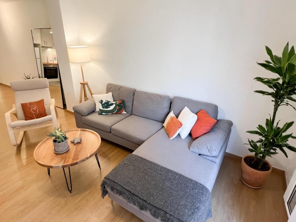 Daire Comfy 2 Bdr In Petralona - Next To Metro